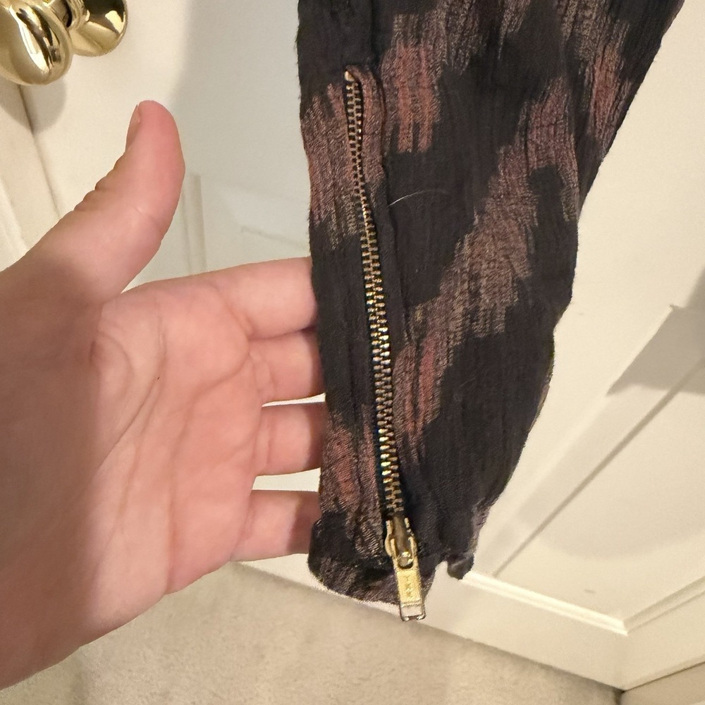 Free People Got Me Twisted Harem Pants Black Print Womens Size Small - Picture 2 of 6